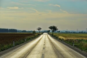 女性の一人旅で道に迷ったとき、どうすればいい？